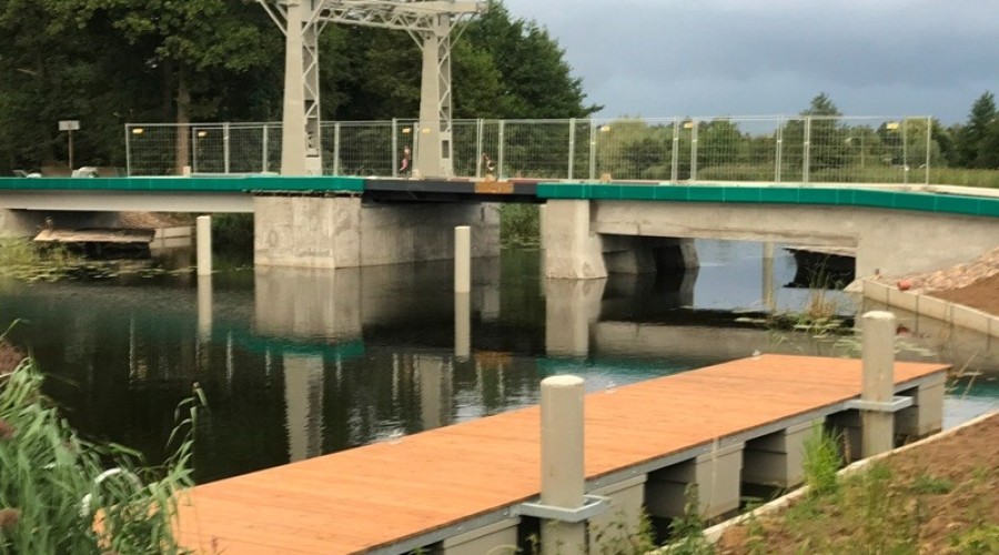 pętla żuławska ściana w wodzie (1)