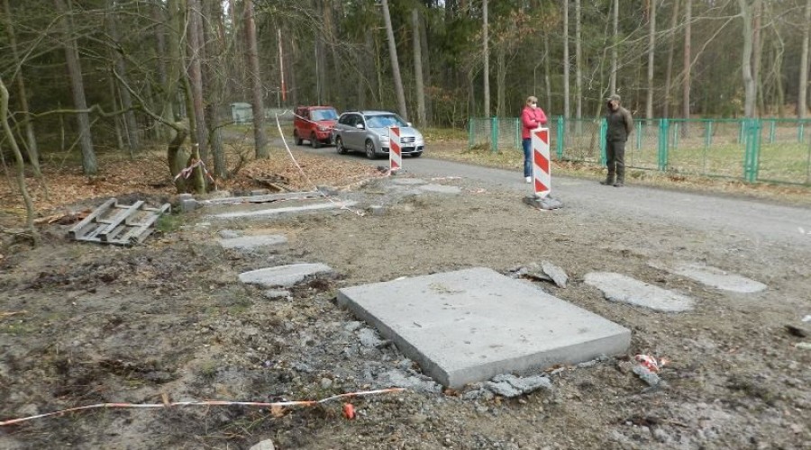 Stegna. Trwa budowa ścieżki rowerowej wzdłuż drogi wojewódzkiej nr 501.2