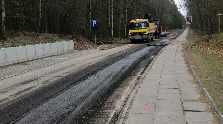 Sztutowo. 2 km odcinek drogi na plażę przechodzi remont.5
