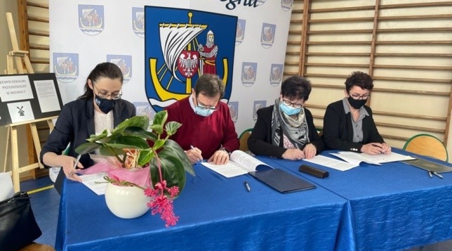 drewnica hala sportowa budowa (2)