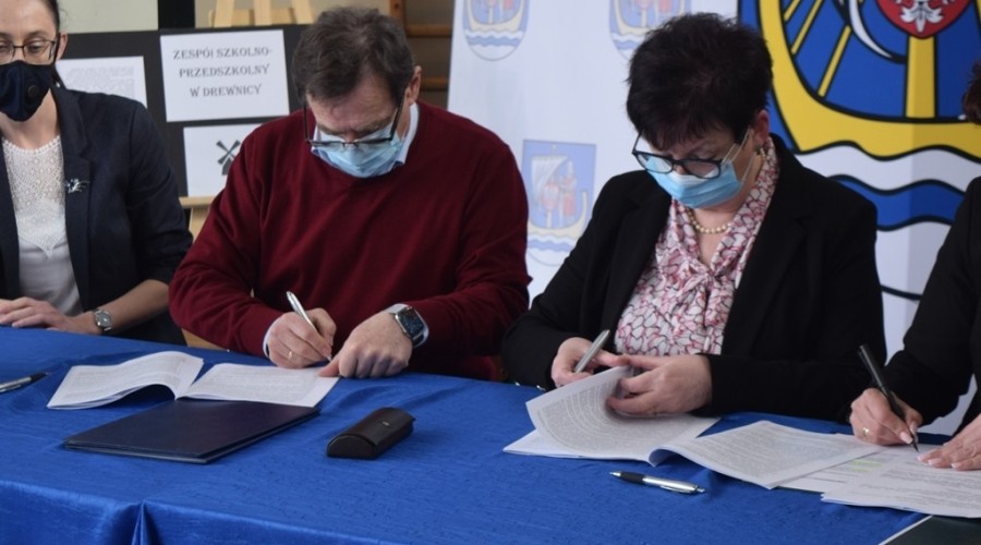 umowa hala stegna (11)