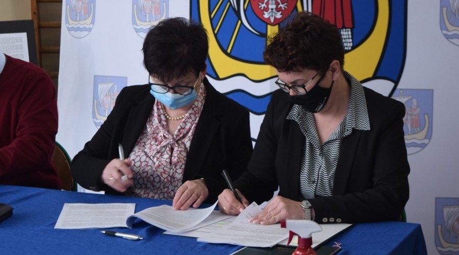 umowa hala stegna (12)