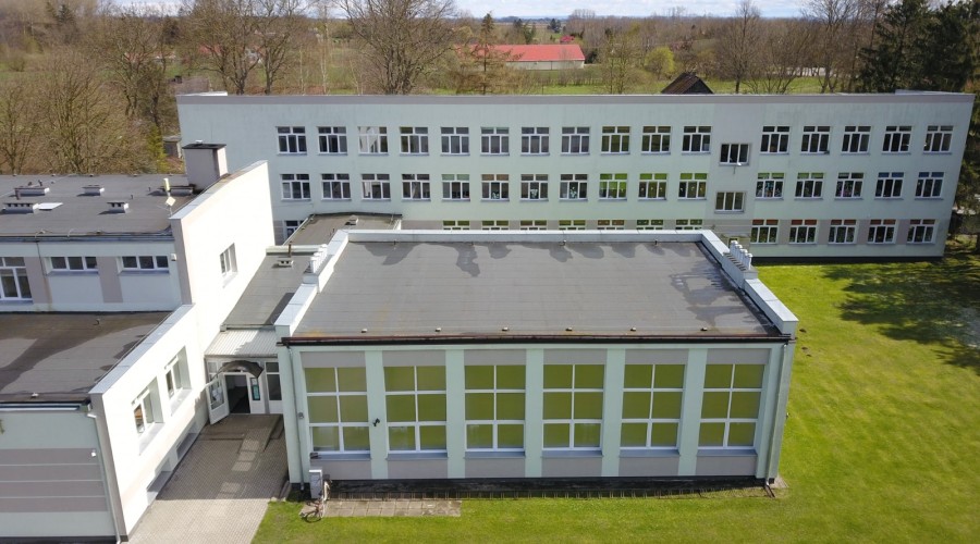 Umowa na budowę hali w Drewnicy podpisana!! (8)