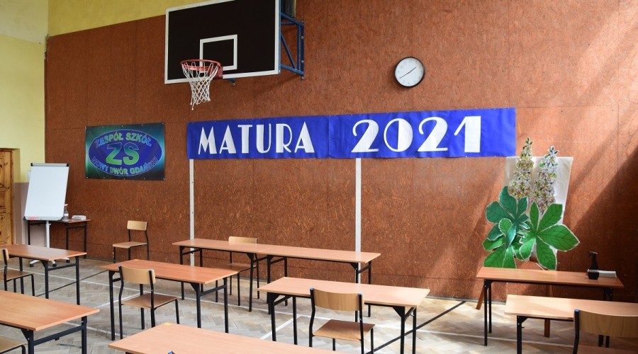 Matura 2021 w Zespole Szkół. Pierwszy dzień zmagań (7)