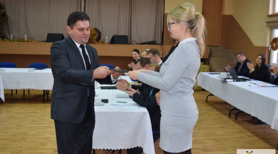 pierwsza-sesja-rady-gminy-ostaszewoa-8017