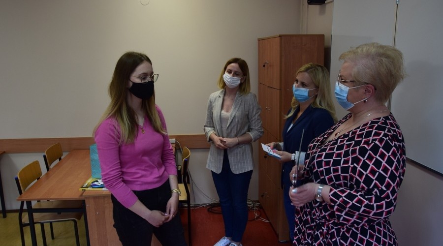 Konkurs z języka angielskiego zs nr 2 (8)