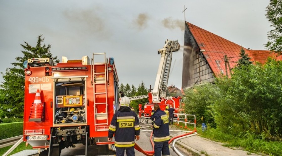 pożar kościoła kępki31