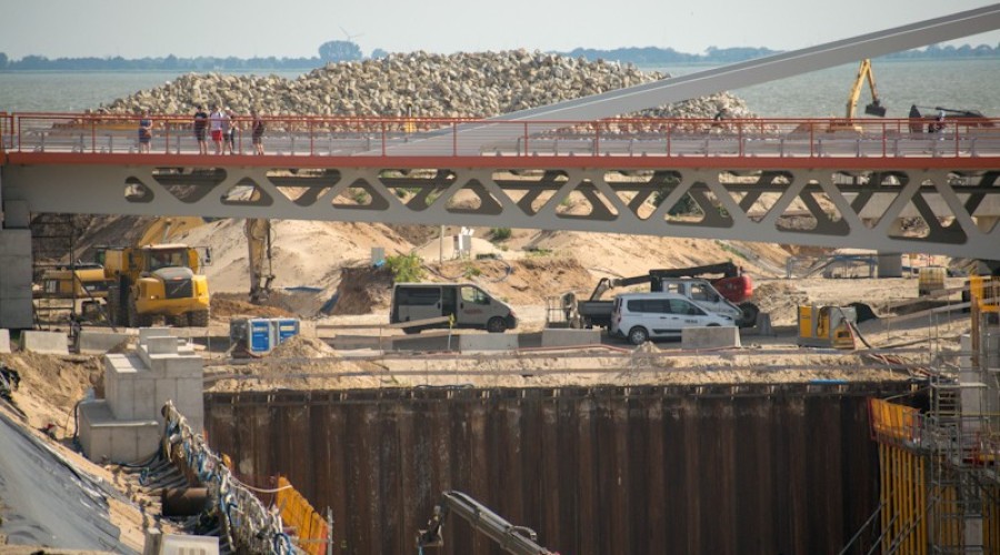 wizyta prezydenta na przekopie mierzei (47)