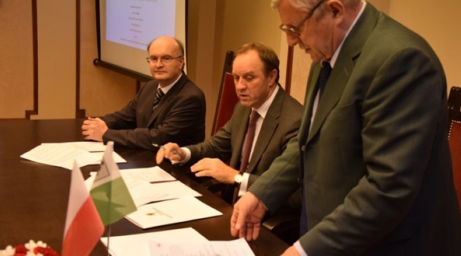 5be44a0d0d283_o_large