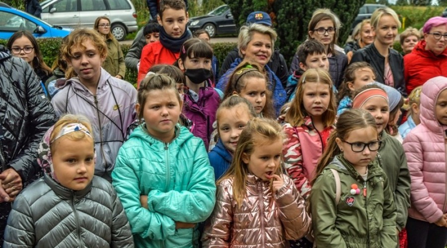 Otwarcie placu zabaw i festyn rodzinny w Tujsku (15)