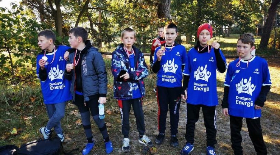 Mistrzostwa Powiatu w Sztafetowych Biegach Przełajowych  (1)