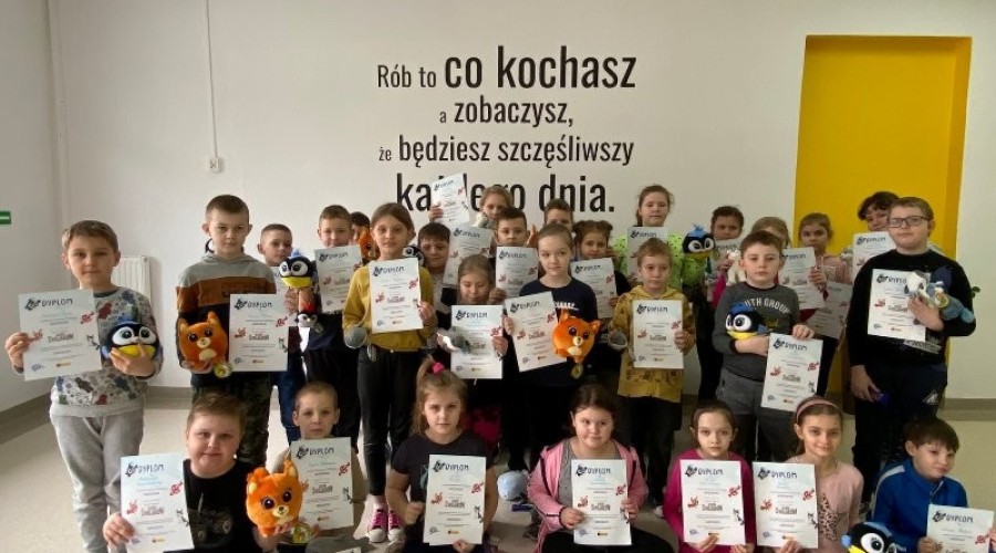 Wyróżnienie w ogólnopolskim konkursie „Mapa małej ojczyzny” dla szkoły podstawowej w Lubieszewie.3