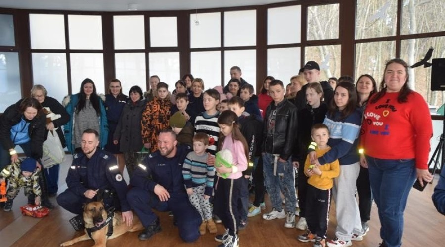 policjanci dla uchodźców32