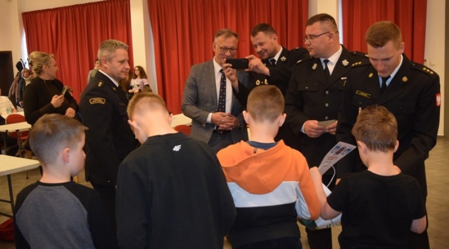 mlodziez zapobiega pozarom03