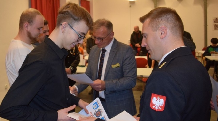 mlodziez zapobiega pozarom10