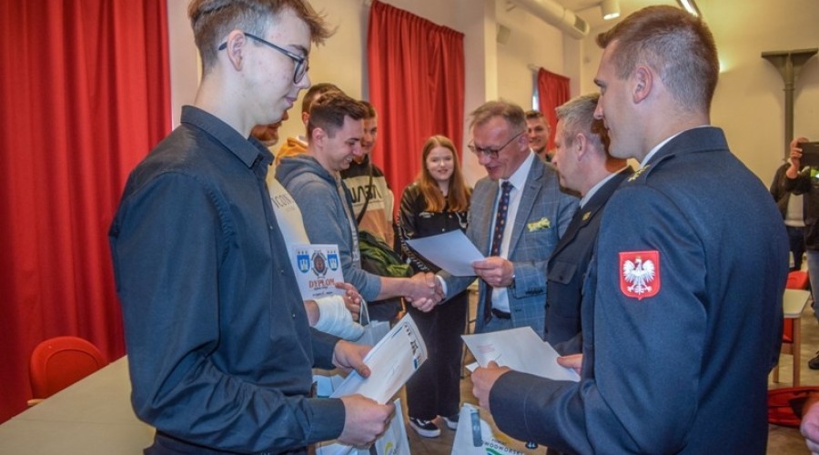 mlodziez zapobiega pozarom11