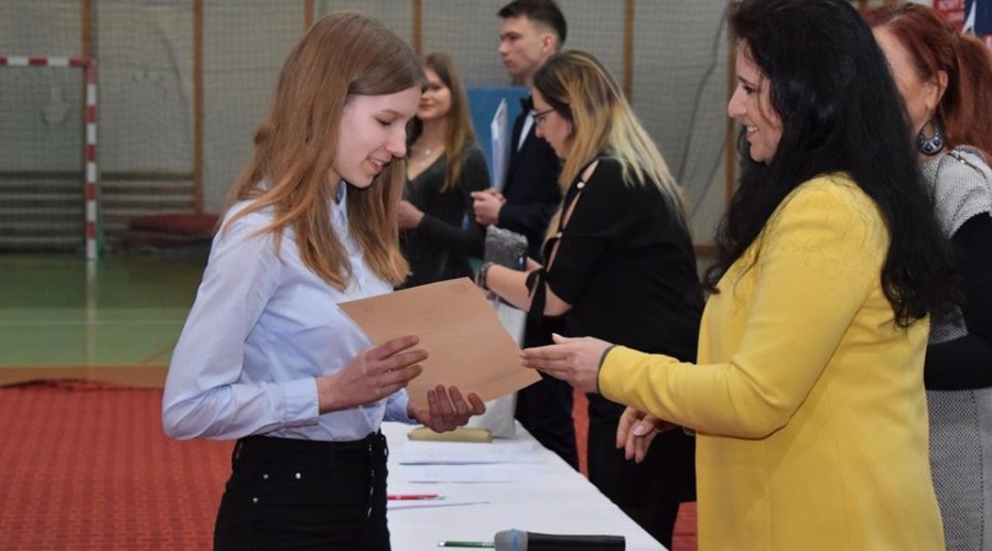 VI Powiatowy Konkurs Piosenki Angielskiej (3)