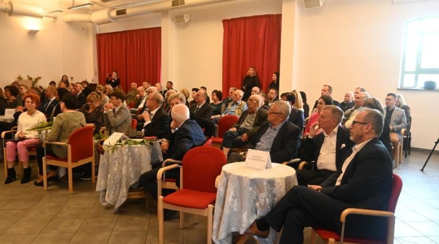 nagrody starosty nowodworskiego 202034