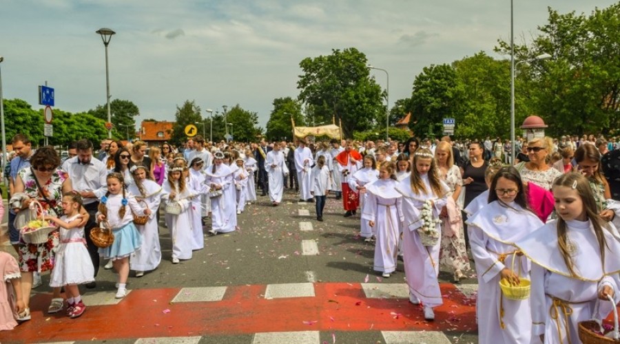 procesja Bożego Ciała w Nowym Dworze Gdańskim (35)