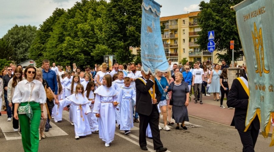 procesja Bożego Ciała w Nowym Dworze Gdańskim (38)