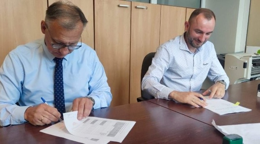 290139978_1421900431649706_4039290027355218049_n