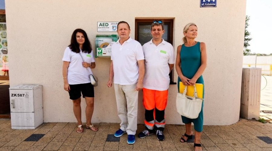 defibrylator dla krynicy morskiej06