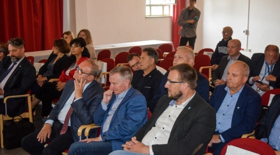 wrota sztormowe tuga 06