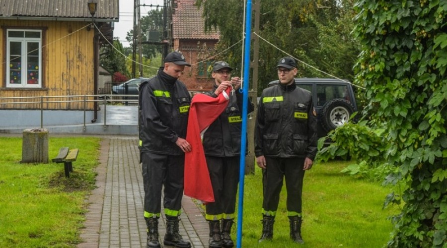 nowy wóz OSP Tujsk (1)