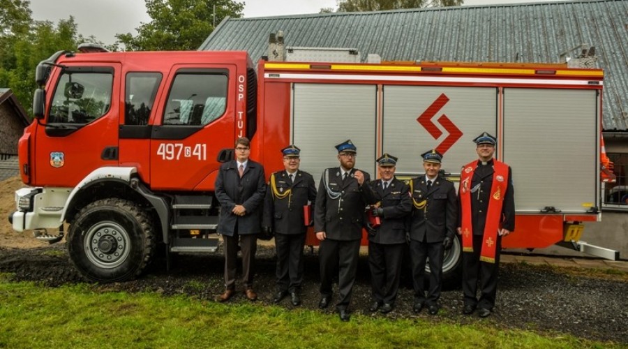 nowy wóz OSP Tujsk (7)