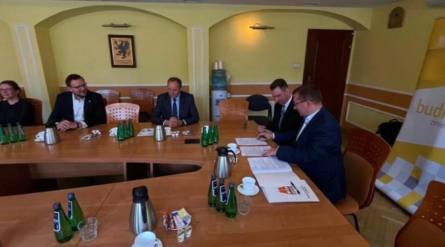 Umowa na modernizację Drogi Wojewódzkiej 501 podpisana06