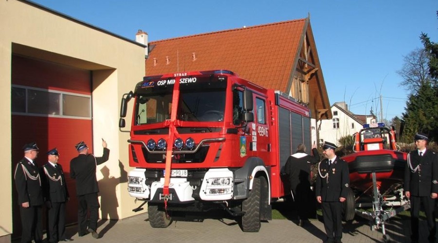 nowy wóz mikoszewo (27)