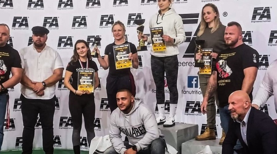 2 NDg- wyciskanie sztangi