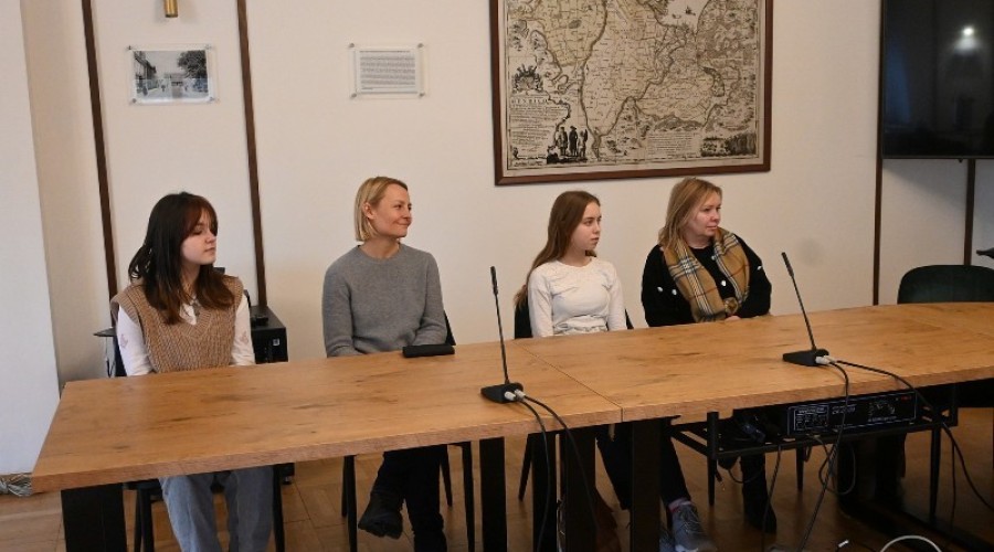 „HIV nie wybiera - Ty możesz” 05