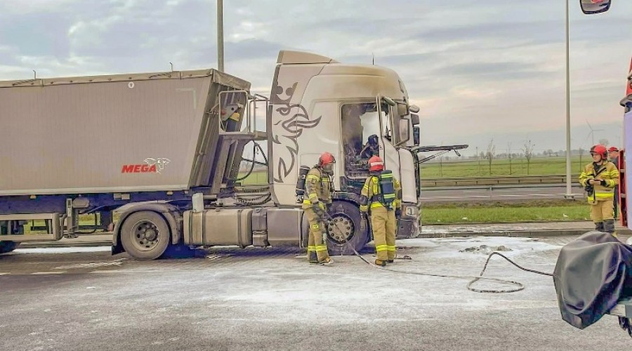 pożar mop dworek (4)