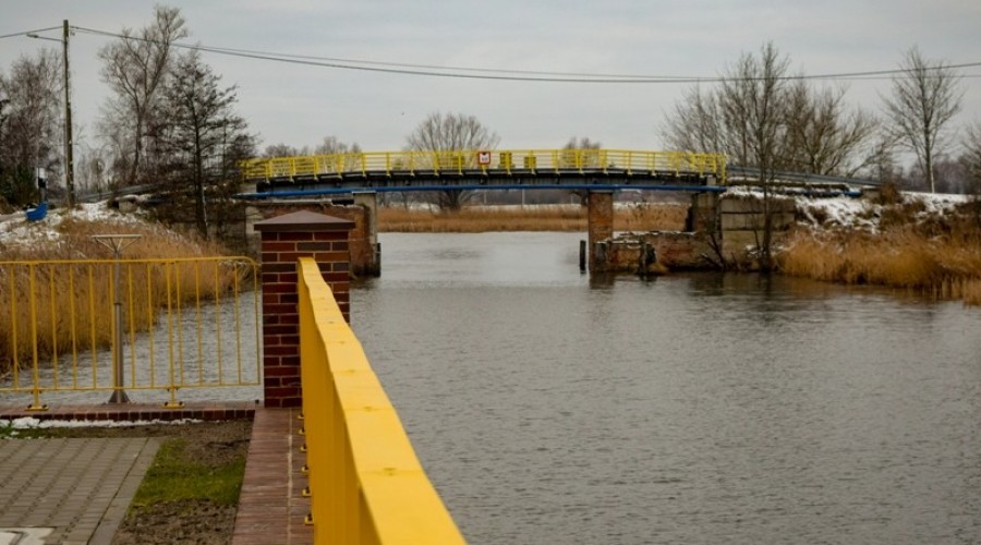 Wrota sztormowe (12)