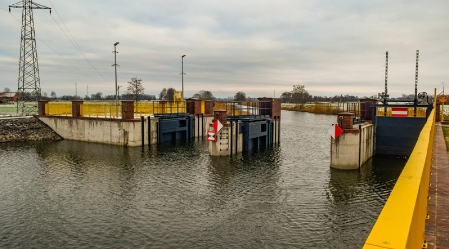 Wrota sztormowe (16)