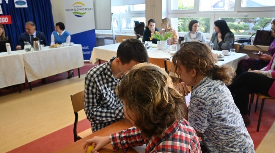 Powiatowego konkursu języka angielskiego z elementami wiedzy o krajach anglojęzycznych (13)