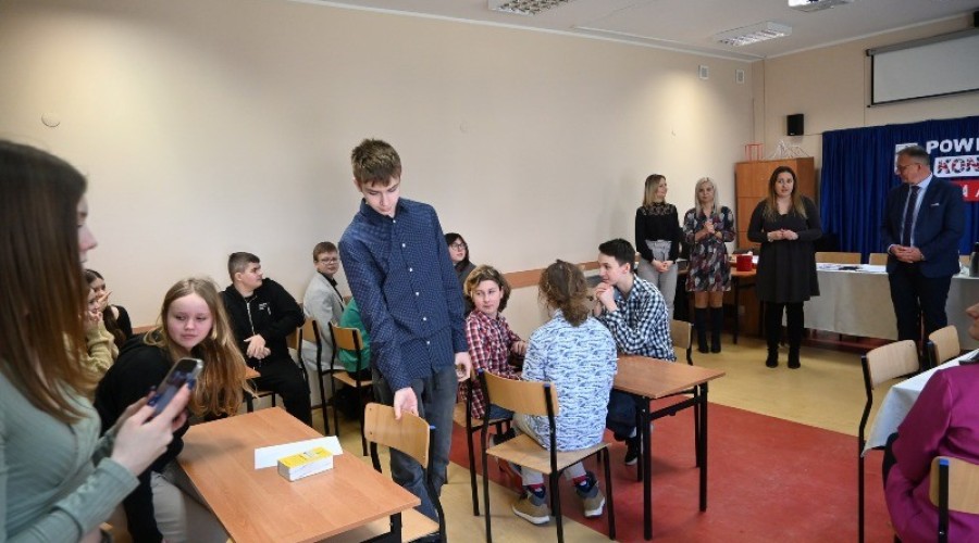 Powiatowego konkursu języka angielskiego z elementami wiedzy o krajach anglojęzycznych (30)