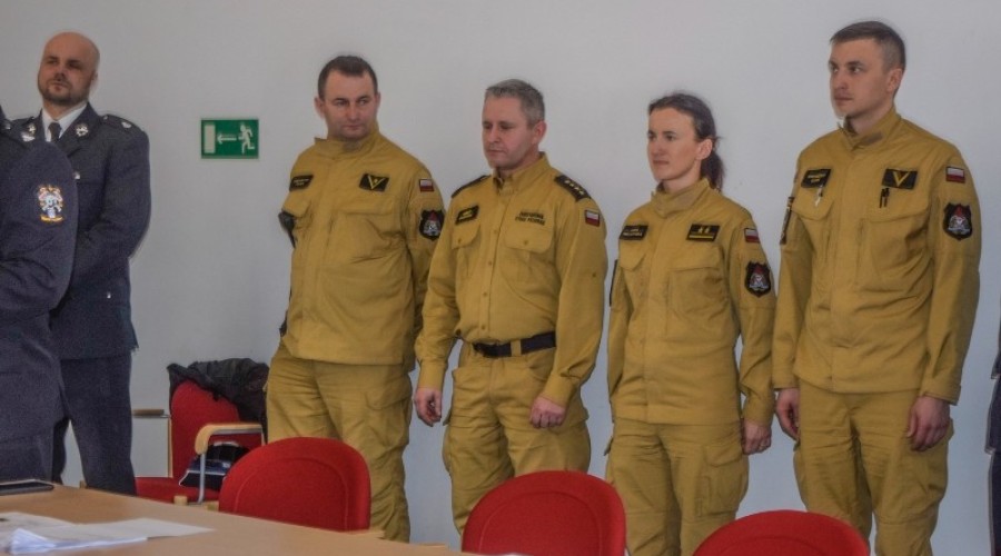 mlodzież zapobiega pożarom (41)