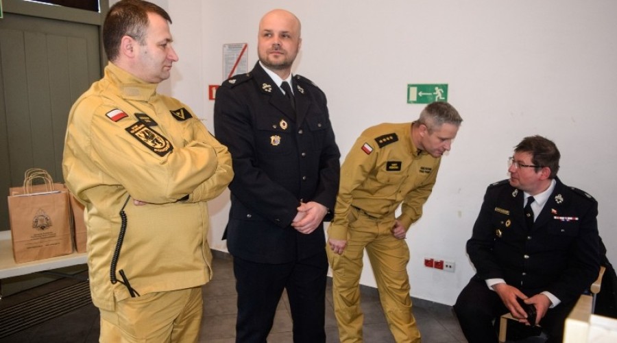 mlodzież zapobiega pożarom (49)