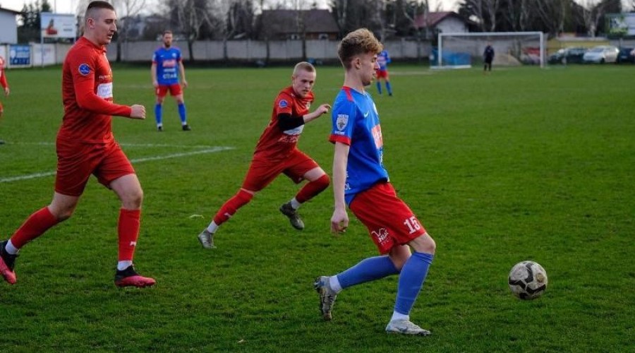 lks zulawy wygrały z chojnicami (17)