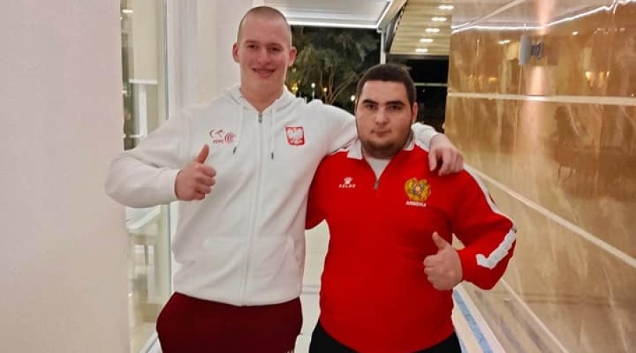 WOJTEK PIOTROWSKI (5)