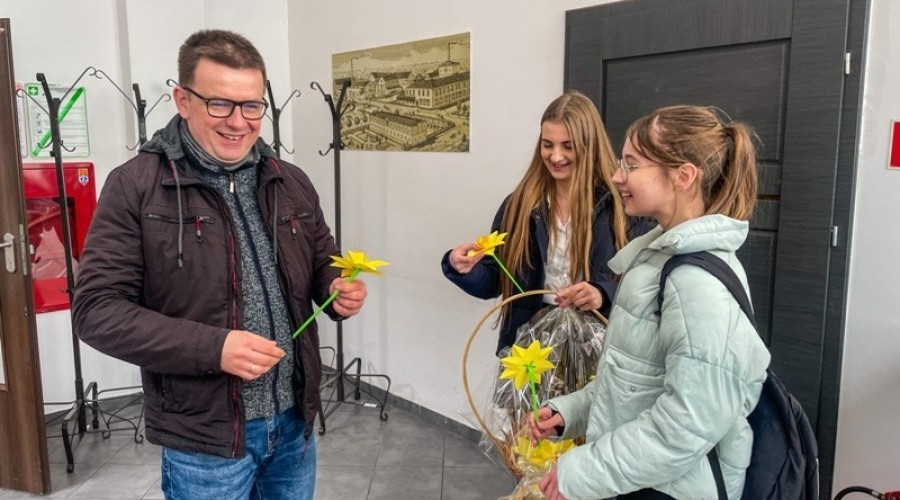 akcja żonkil liceum nowy dwór gd06