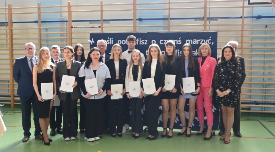 zakonczenie roku szkolnego maturzysci lo ndg01