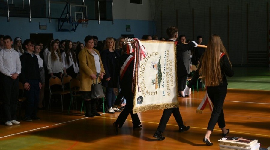 zakonczenie roku szkolnego maturzysci lo ndg03