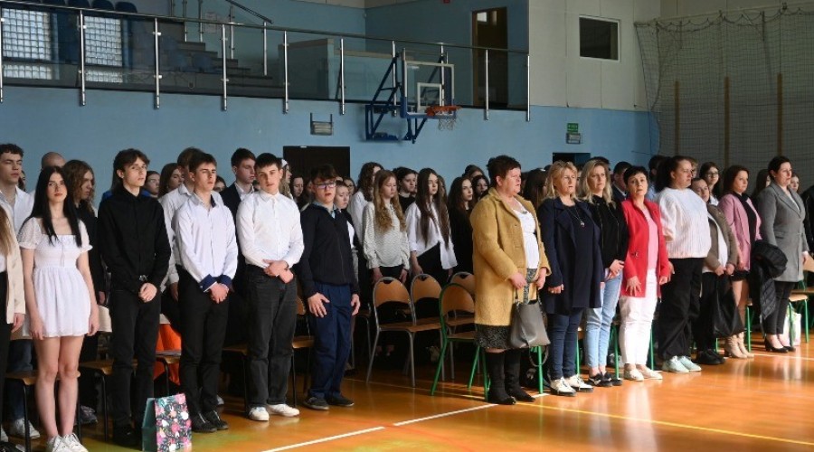 zakonczenie roku szkolnego maturzysci lo ndg04