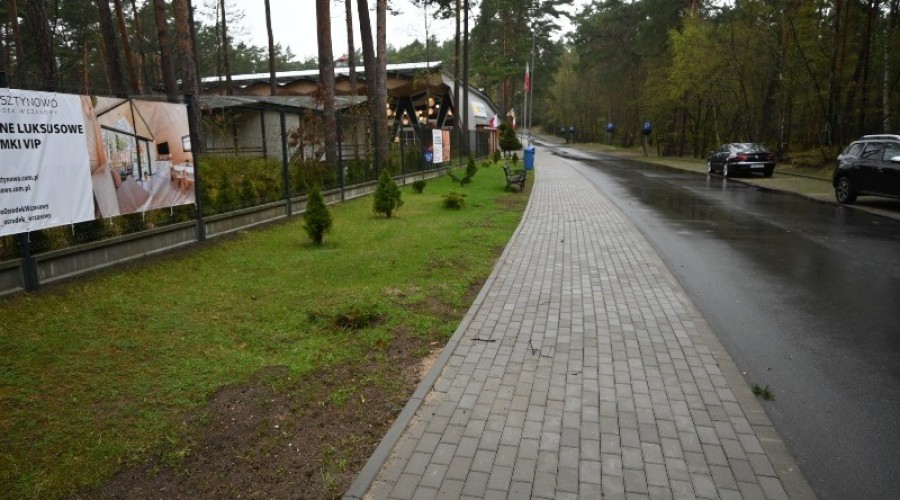 przebudowa chodnika przy drodze powiatowej nr 2326G ul. Morskiej zakończona. (3)