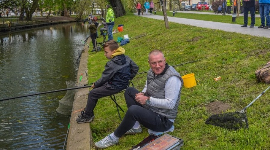 Zawody wędkarskie dla dzieci młodzieży (158)