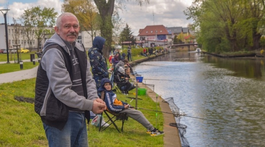 Zawody wędkarskie dla dzieci młodzieży (159)