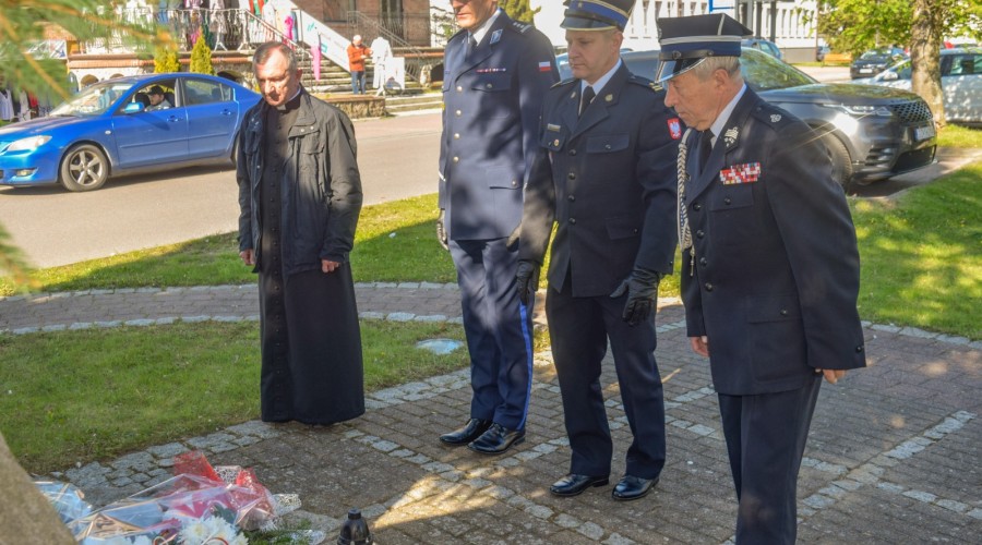 rocznica zakonczenia wojny nowy dwor gd09